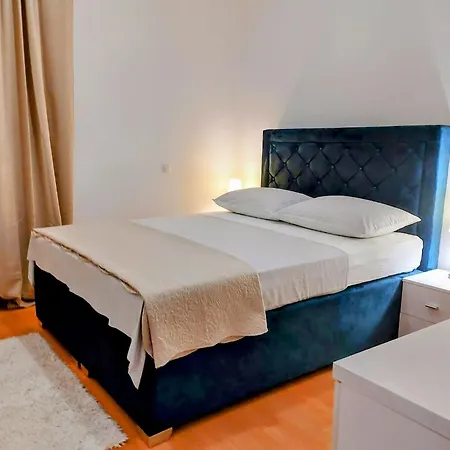 Roko Apartman Split