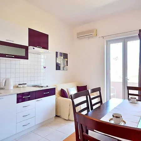 Roko Apartman